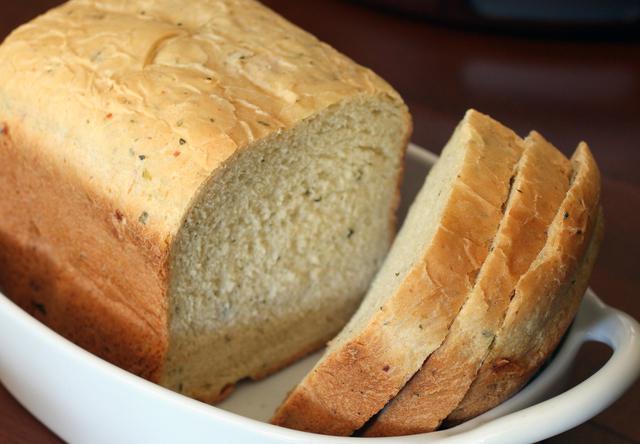 ขนมปังในเบเกอรี่เป็นภาษาฝรั่งเศส สูตรขนมปังฝรั่งเศสสำหรับผู้ผลิตขนมปัง