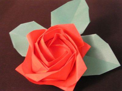 วิธีการทำดอกไม้จากกระดาษ? สามวิธีง่ายๆในการทำดอกกุหลาบ